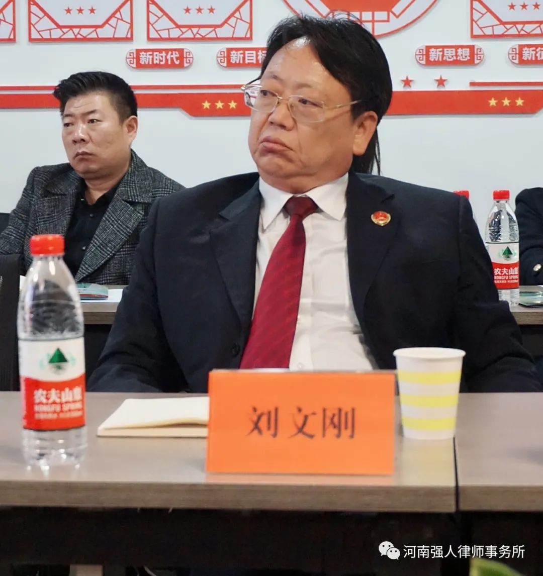 登门纳谏、强化监督|源汇区检察院深入河南强人律师事务所召开“政法队伍教育整顿”征求意见座谈会(图8)
